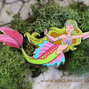 Blonde Mermaid Hard Enamel Pin Gold plated