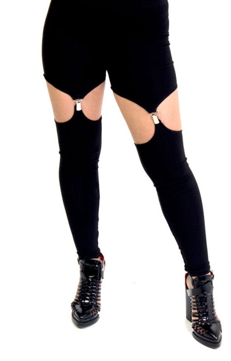 garter leggings