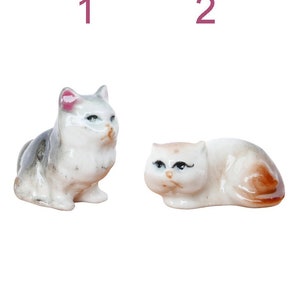 Vintage Artisan Miniature Cat, Tiny kitten Figurine, Mini Ceramic Figure, 1&quot; Small Animal Statue, Doll Pet, Dollhouse Décor, 1960 Porcelain