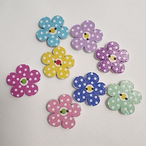 FLOWER BUTTONS - Wood