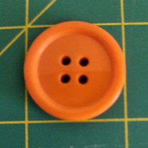 ORANGE ROUND BUTTONS - Etsy