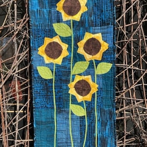 SUNFLOWERS WALLHANGING Pattern