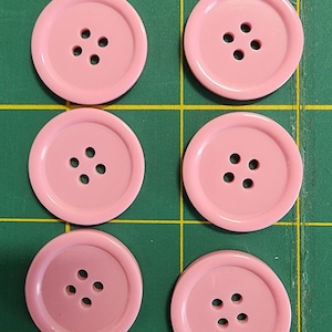 1" PINK ROUND BUTTONS