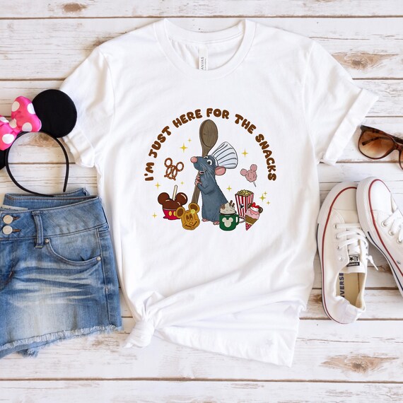 Disney Ratatouille Remy Here for the Snacks Printed Crewneck T