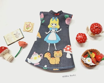 Alice in wonderland dolldress for Neo Blythe /Licca /Skipper or similarly size