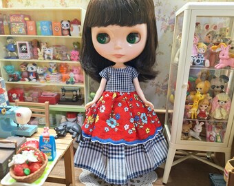 Dress for Neo Blythe /Licca gen 4 th /Skipper /Momoko