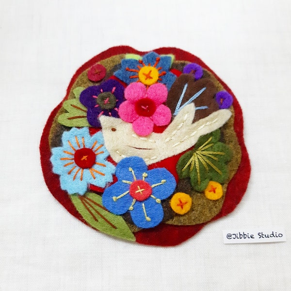 FLOWERS Brooch, Fabric Pins, fabric brooch, handmade brooch, handmade jewelry, felt brooch