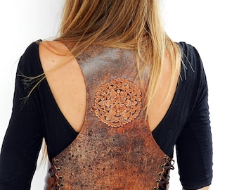 Chaleco de cuero, chaleco pixie, chaleco boho.