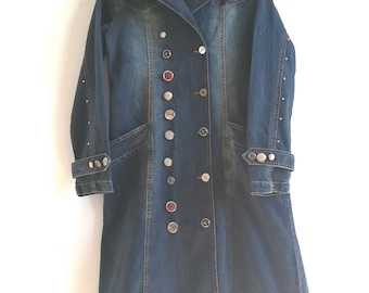 Vintage stretch denim duster coat with mixed buttons and original studs, vintage 90s trench coat, one of a kind, personalized