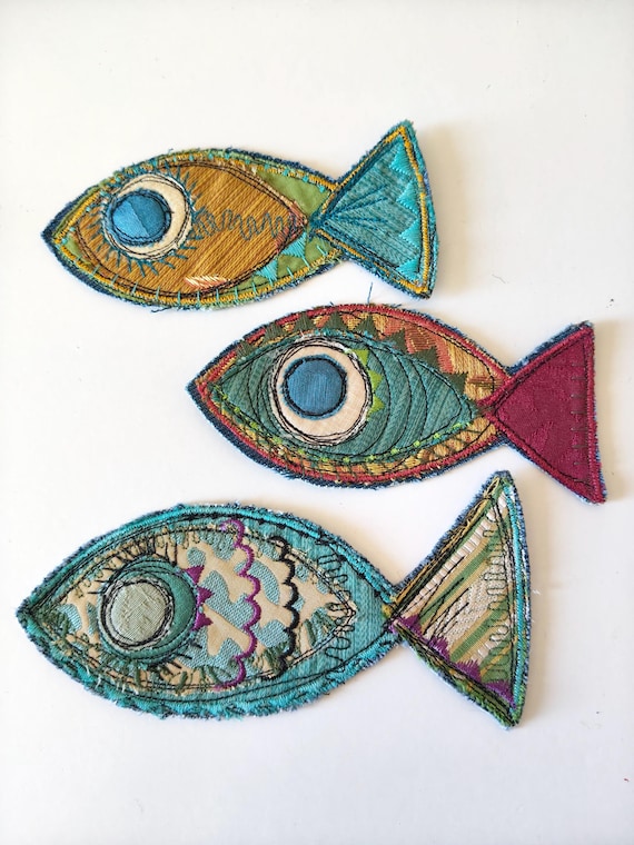 toppe da cucire a forma di pesce in tessuto riciclato, decorazioni artigianali per personalizzazione jeans e borse, set 3 pezzi, Upcycling