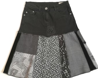 Patchwork skirt in black denim and vintage fabrics - handmade knee-length skirt - boho, grunge, cottagecore style - size 38 - EU 42