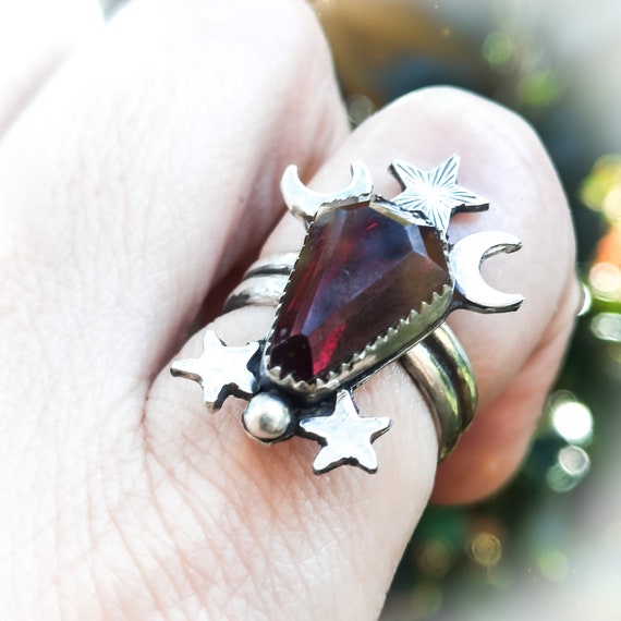Sterling silver coffin ring deals