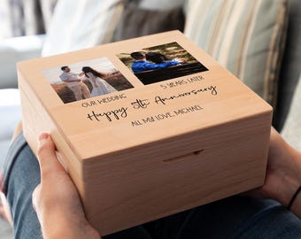 5th Anniversary Gift - Personalised 5th Anniversary Keepsake Box - Gift For Wife - Gift For Husband - Square Beech Seed Box - UV841