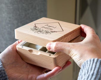 Jewellery Box - Personalised Small Jewellery Box With Geometric Floral - Beech Jewellery Box For Women - Gift For Her - LC1173