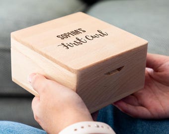First Curl Keepsake Box - Personalised First Curl Box - New Baby Gift - Baby Milestone Gift - Gift For New Mum Dad Parents - LC1162