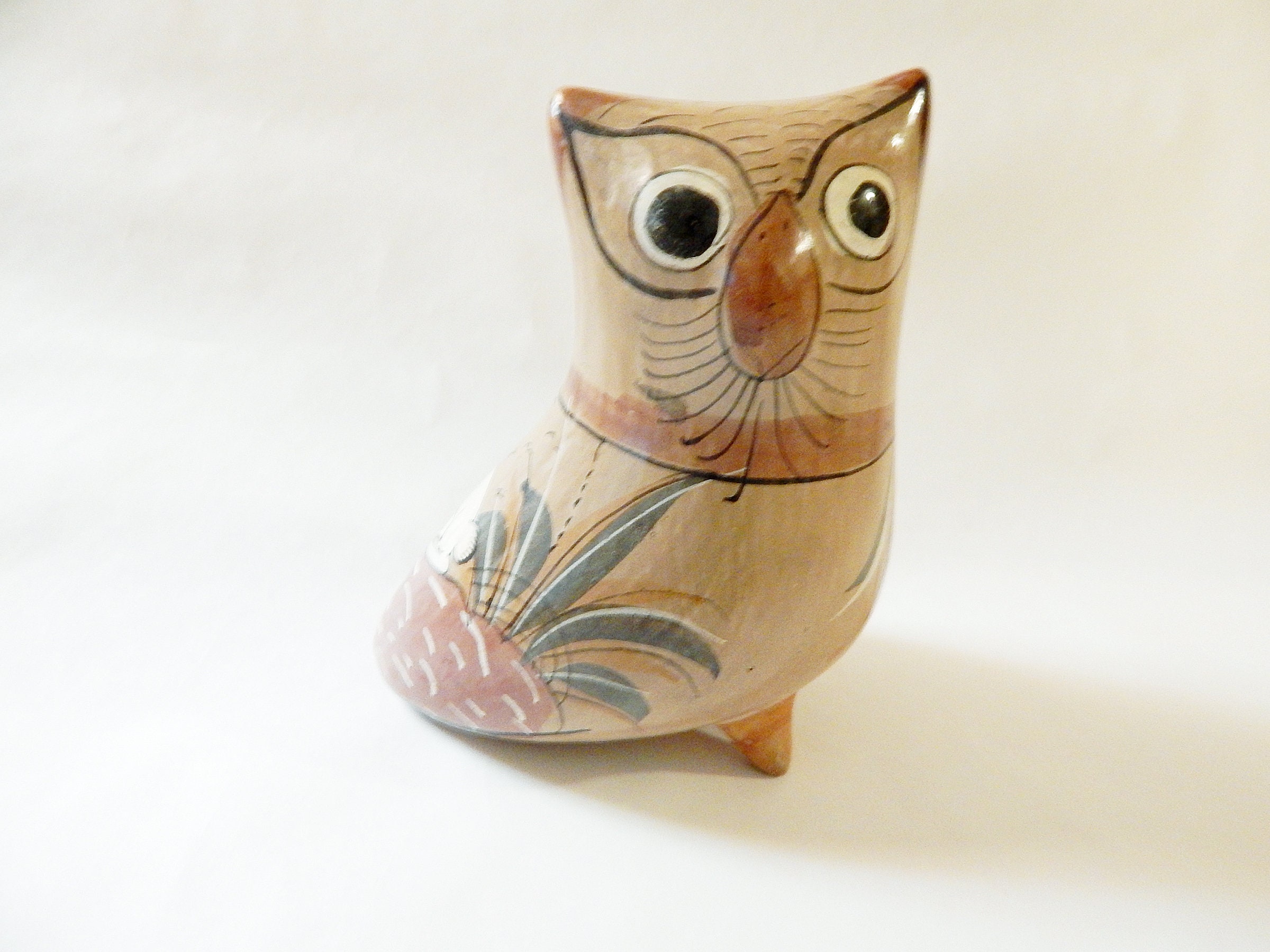 VINTAGE Tonala Owl Folkart Knick Knack