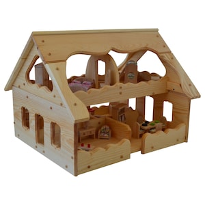 seri's wooden dollhouse