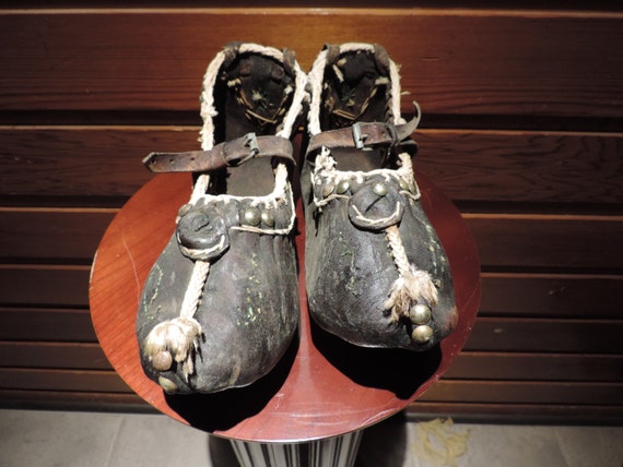 Antique Shoes,Antique Leather Shoes,Opanak Shoes,… - image 1