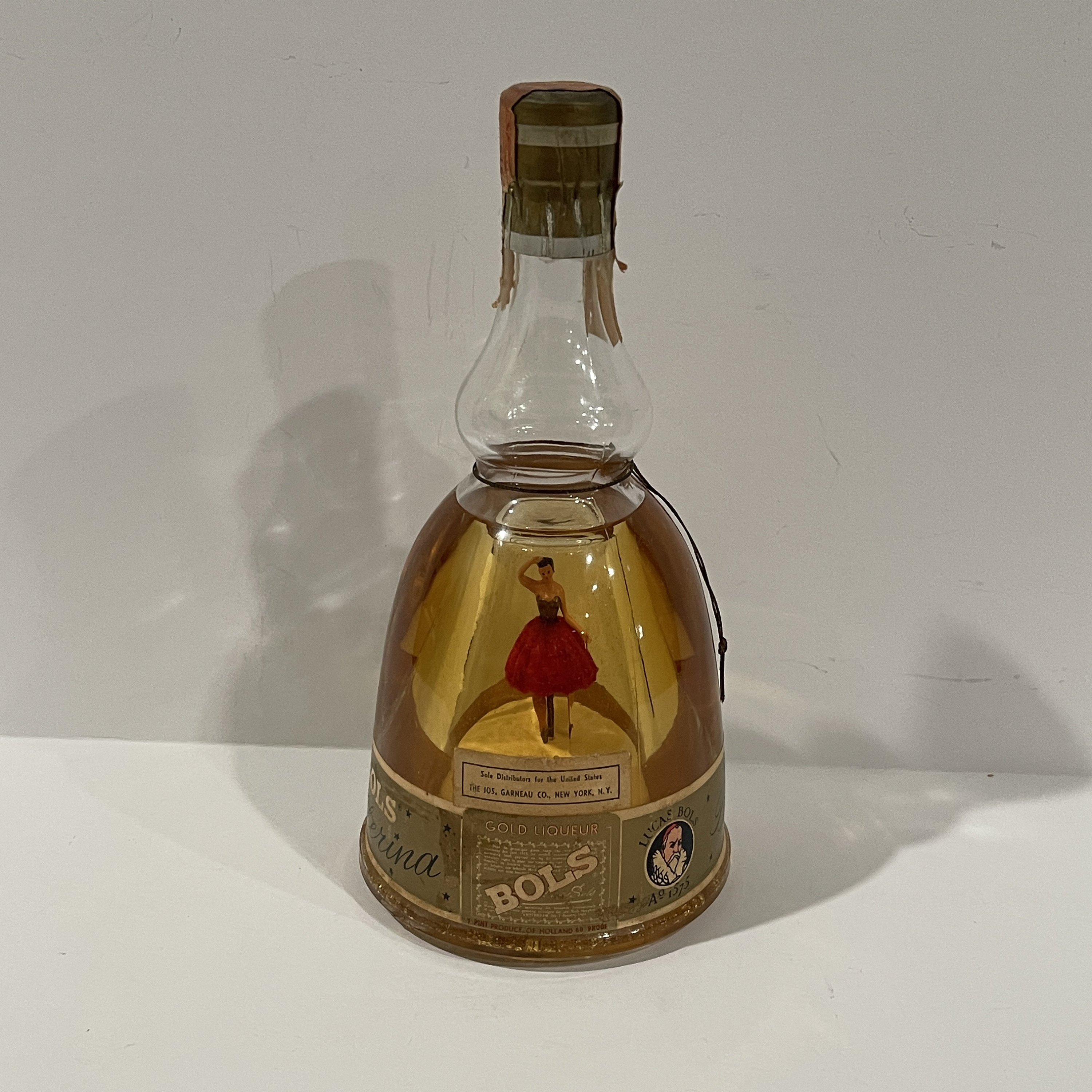 ブランデー BOLS Ballerina 750ml Super Rare BOLS Bols Ballerina Liqueur Gold Leaf Snow Globe