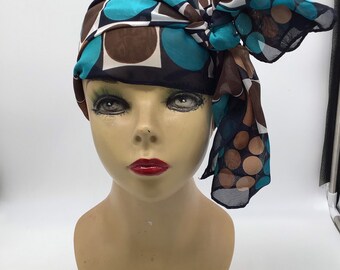 Vintage 1960’s mod polkadot made in Korea head tie scarf