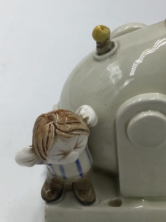 Fitz and Floyd Inc Match Holder, Striker, Japan Hand Painted