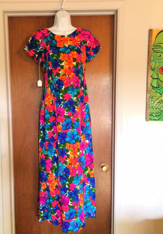 Summer Pleated Butterfly Patterned Maxi Dress Summer Pleated Butterfly Patterned Maxi Dress