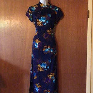 Tiki Hawaiian Flower Dress, Tiki Oasis, Mandarin collar,  Luau Summer, VLV Vintage Dress, Kimo’s Polynesian Shop.