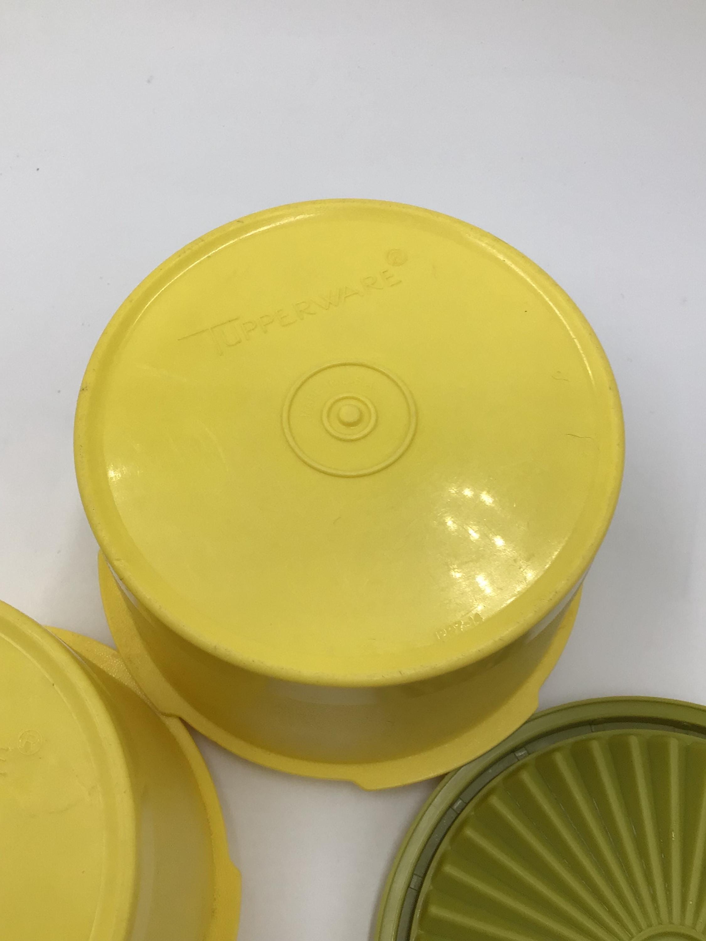 保存容器・ケース Tupperware 7 Circle Container 新品・未使用】Tupperware 7 Circle Container レア Amazon.com