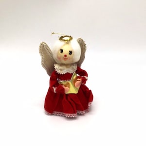 Christmas 1960&#39;s Vintage Angel NOS tree topper choir girl ornament table decoration.