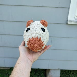 Crocheted Cabybara