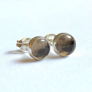 Smoky Quartz Stud Earrings 6mm .. Smoky Quartz Earrings.. Silver Studs.. Sterling Silver 925 Healing Crystals