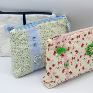PDF file - large make up bag - toiletry bag