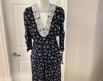 Vintage 80’s New with tags Lamont’s S L Petites floral black rose buds lace collar Victorian dress sz 8