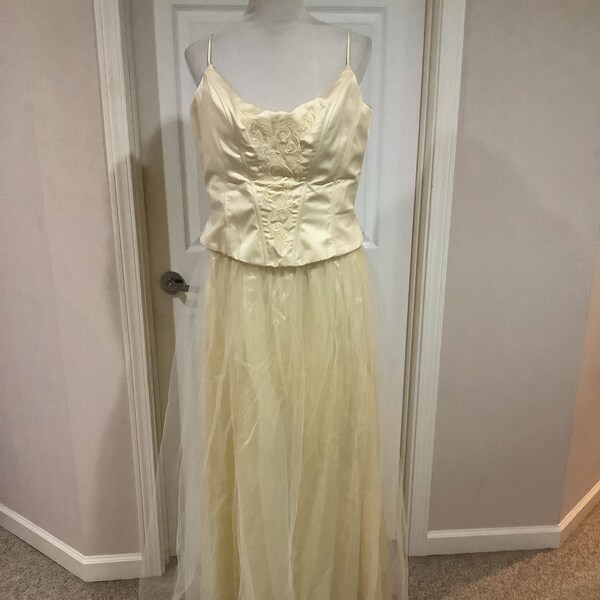 Vintage 90s 80s Jessica McClintock Gunne Sax Yellow Corset Princess Medival Embroidered Formal dress Sz L-XL