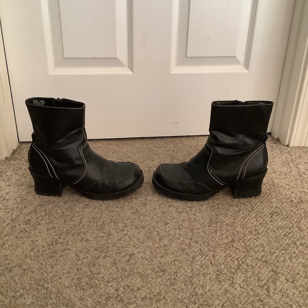 Vintage 90s Y2K Unlisted platform black chunky heel boho boots sz 6.5-7.5