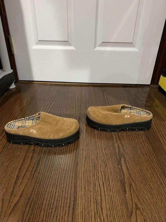 Vintage 90s Skechers platform Tan Corduroy slip on