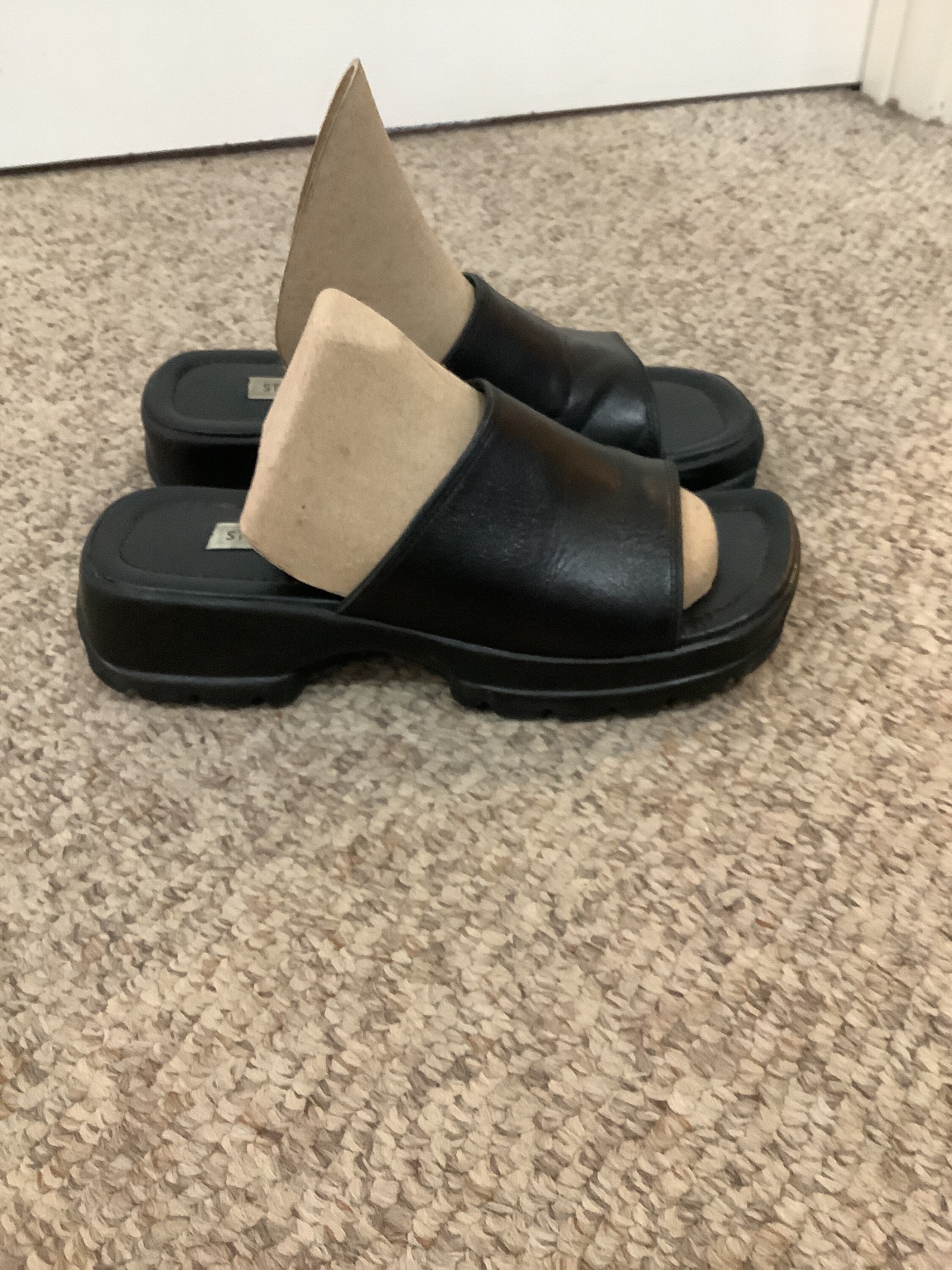 Vintage steve madden sandals sale