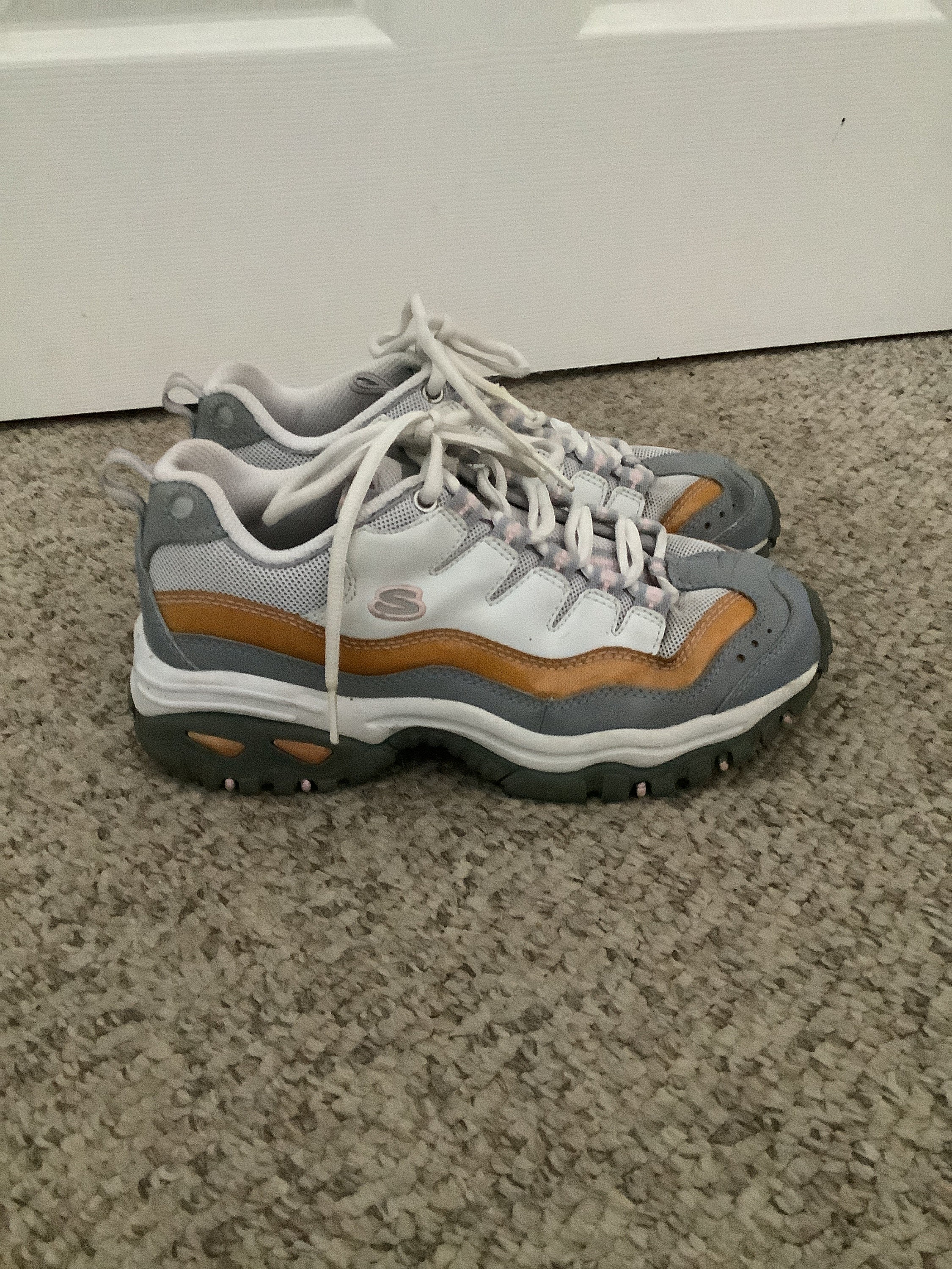 skechers elevated shoes