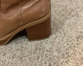 Sketchers platform hotsell boots