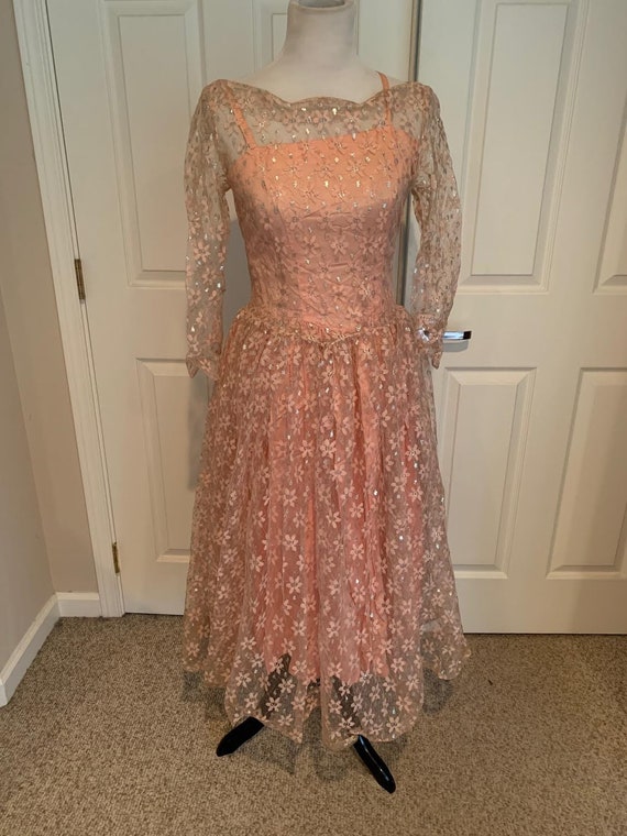 and Sweetheart Neckline Lace Accents Black Taffeta Skirt with Whimsical Ruffle Vintage 60s Cocktail Dress