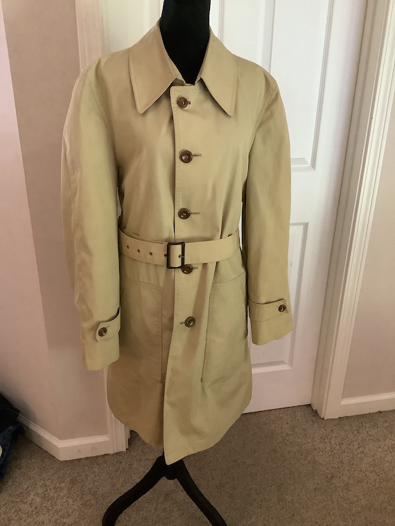 Vintage 70s 80s Christian Dior tan belted Trench b