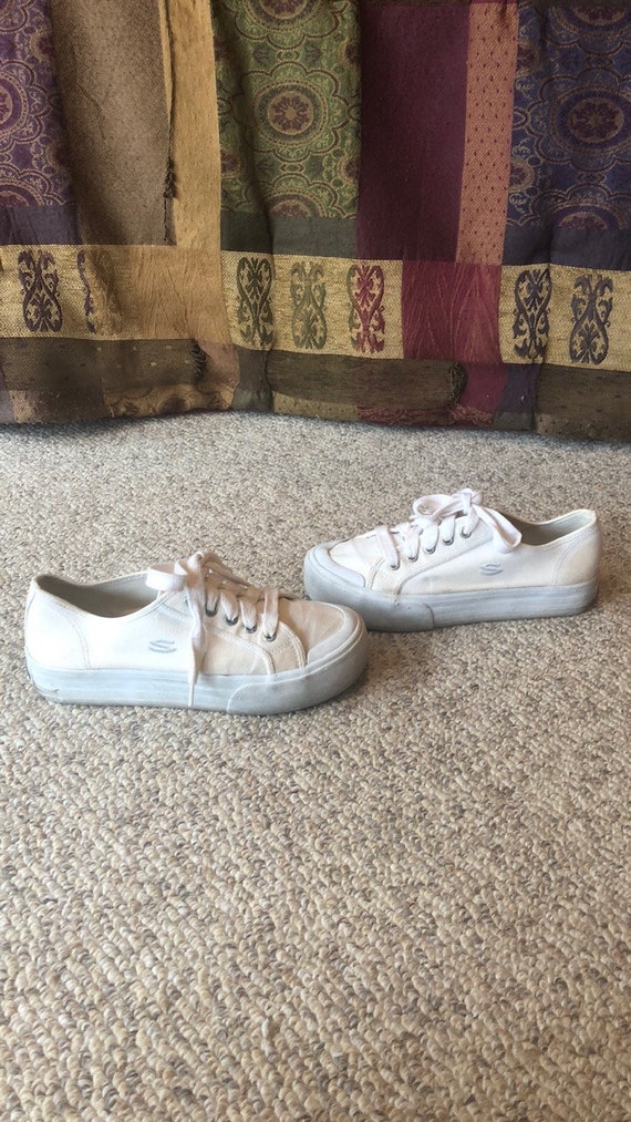 vintage 90s platform skechers
