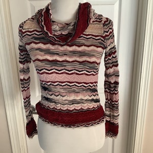 Vintage Missoni Burgundy Rose & Black Zig Zag turtleneck sweater 80s 90s size small image 2