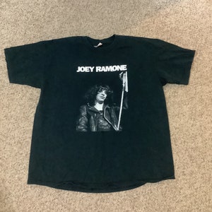 Joey Ramone / ジョーイ・ラモーン [Worn Free] Joey Ramone / N.Y.C Tee (Black) Distressed Vtg 2002 Joey Ramone Ramones Rock Band Black T