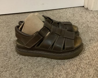 vintage des années 90, sandales de pêcheur boho de l'an 2000 à plate-forme marron, taille 8