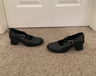 Unlisted Shoes - Etsy