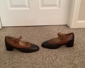 Vintage Kenneth Cole Brown Chestnut 