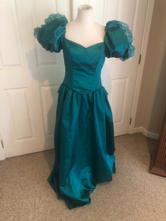 Vintage 80's Emerald green Loralie Big Puff sleeve