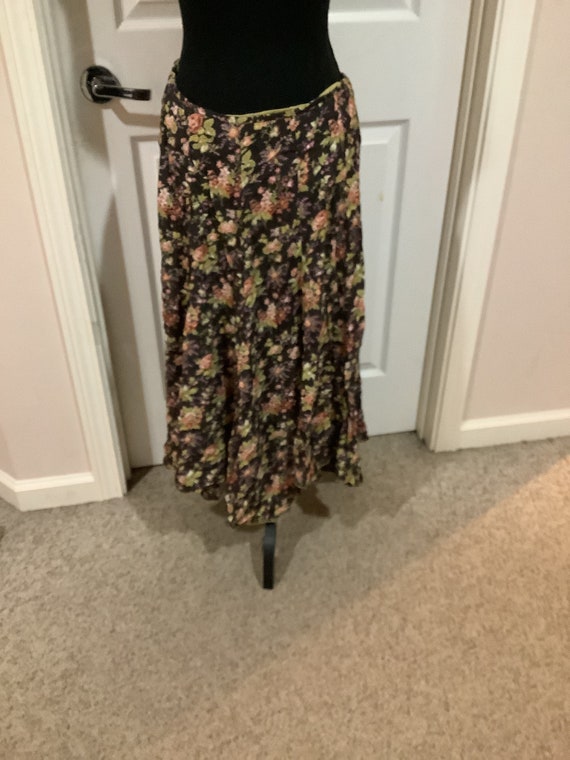 Vintage 90s April Cornell Plum & Green Floral Hank