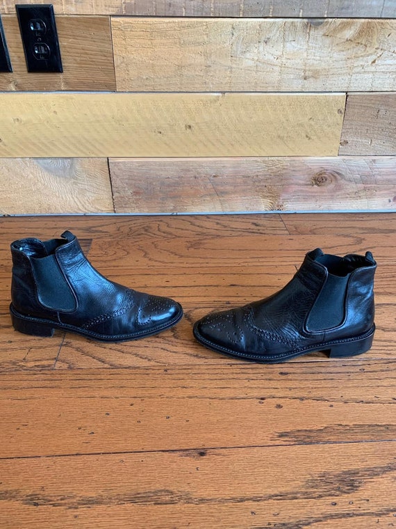 Vintage Joan & David Circa Designer Ankle Wing Tip